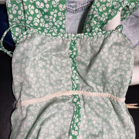 VINTAGE Handmade 70s 80s OOAK Green Polyester Floral SpaghettiStrap Jumpsuit S M - Picture 14 of 16